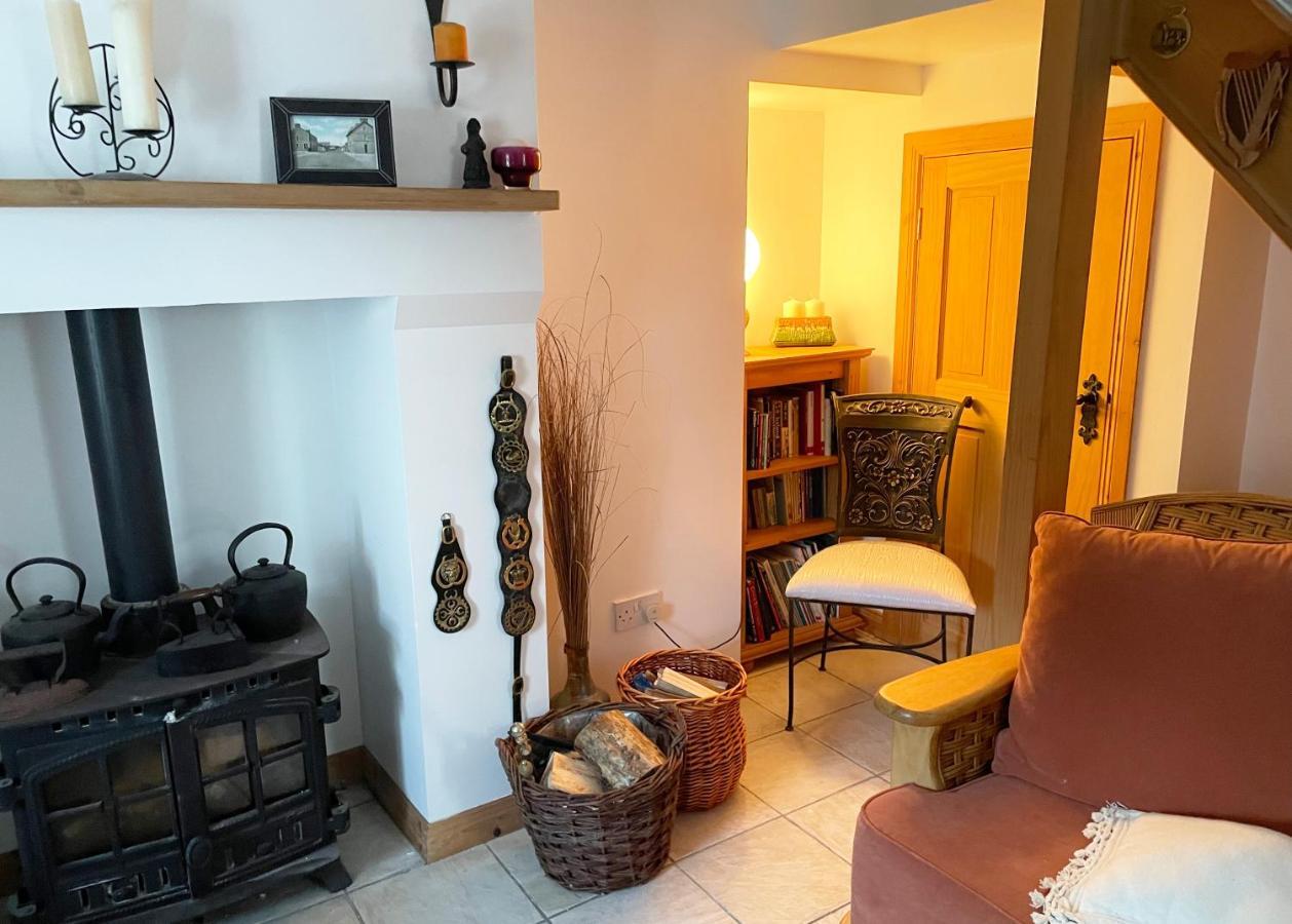 Main Street Cottage, Ballintoy Exterior foto